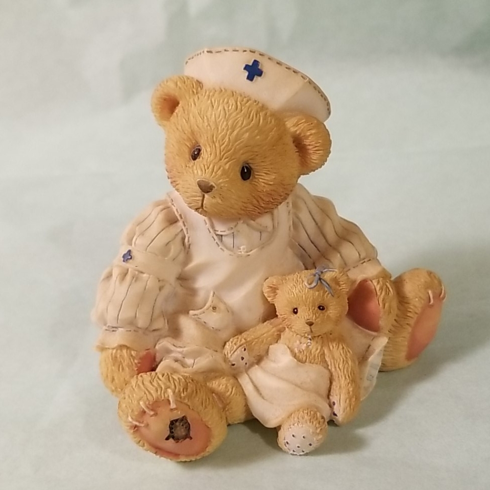 Cherished Teddies "Laura"